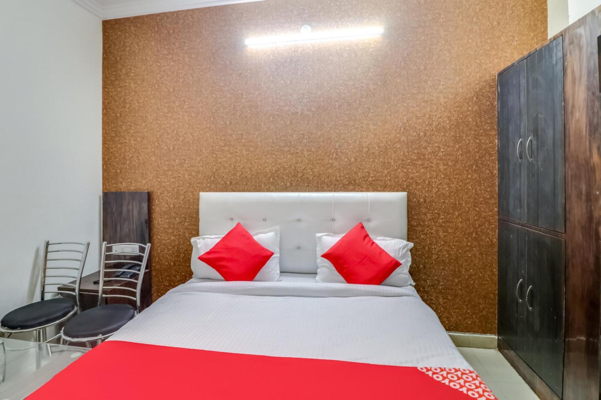 Hotel O Rodstar Chinhat Extérieur photo