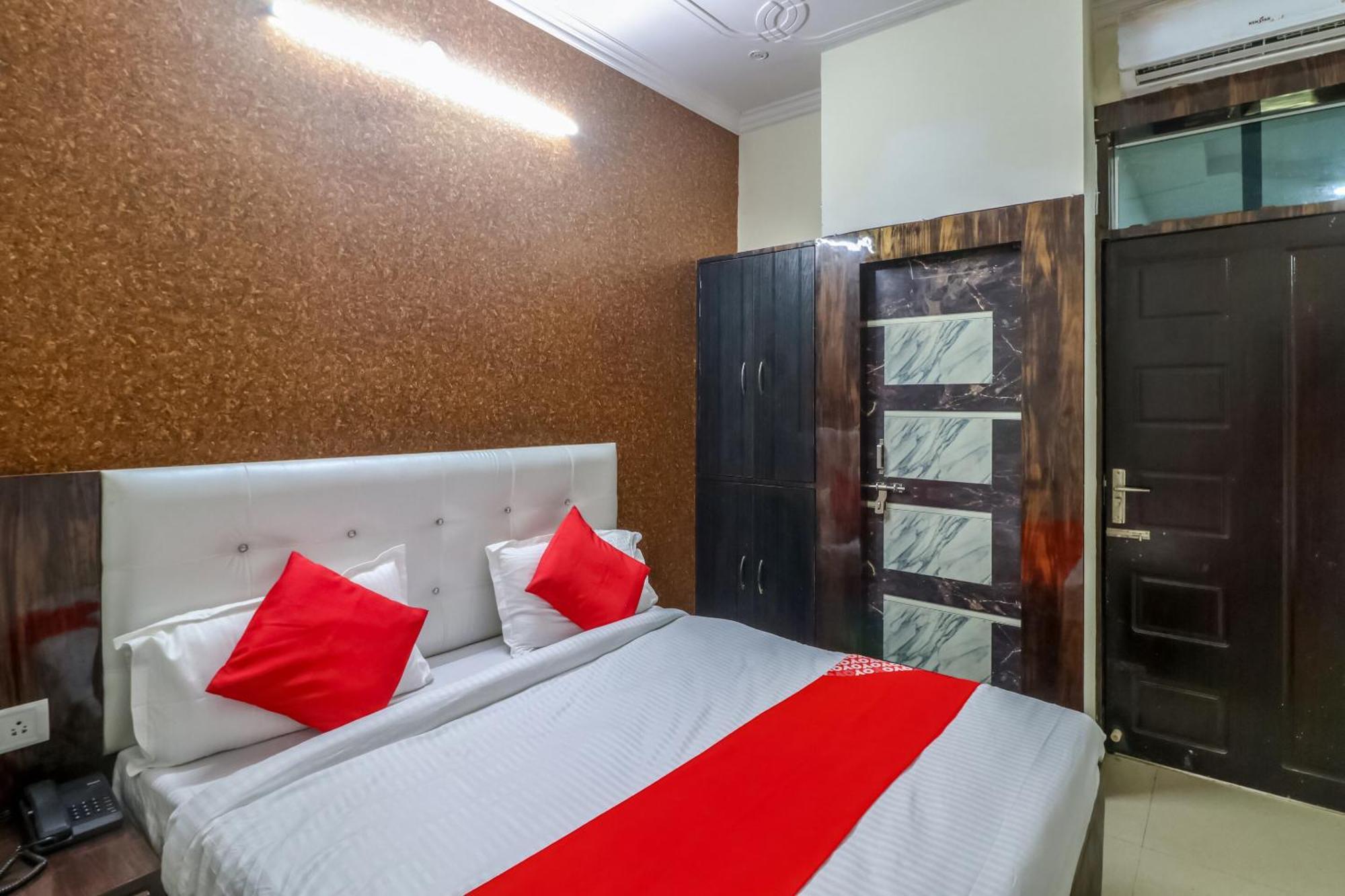 Hotel O Rodstar Chinhat Extérieur photo