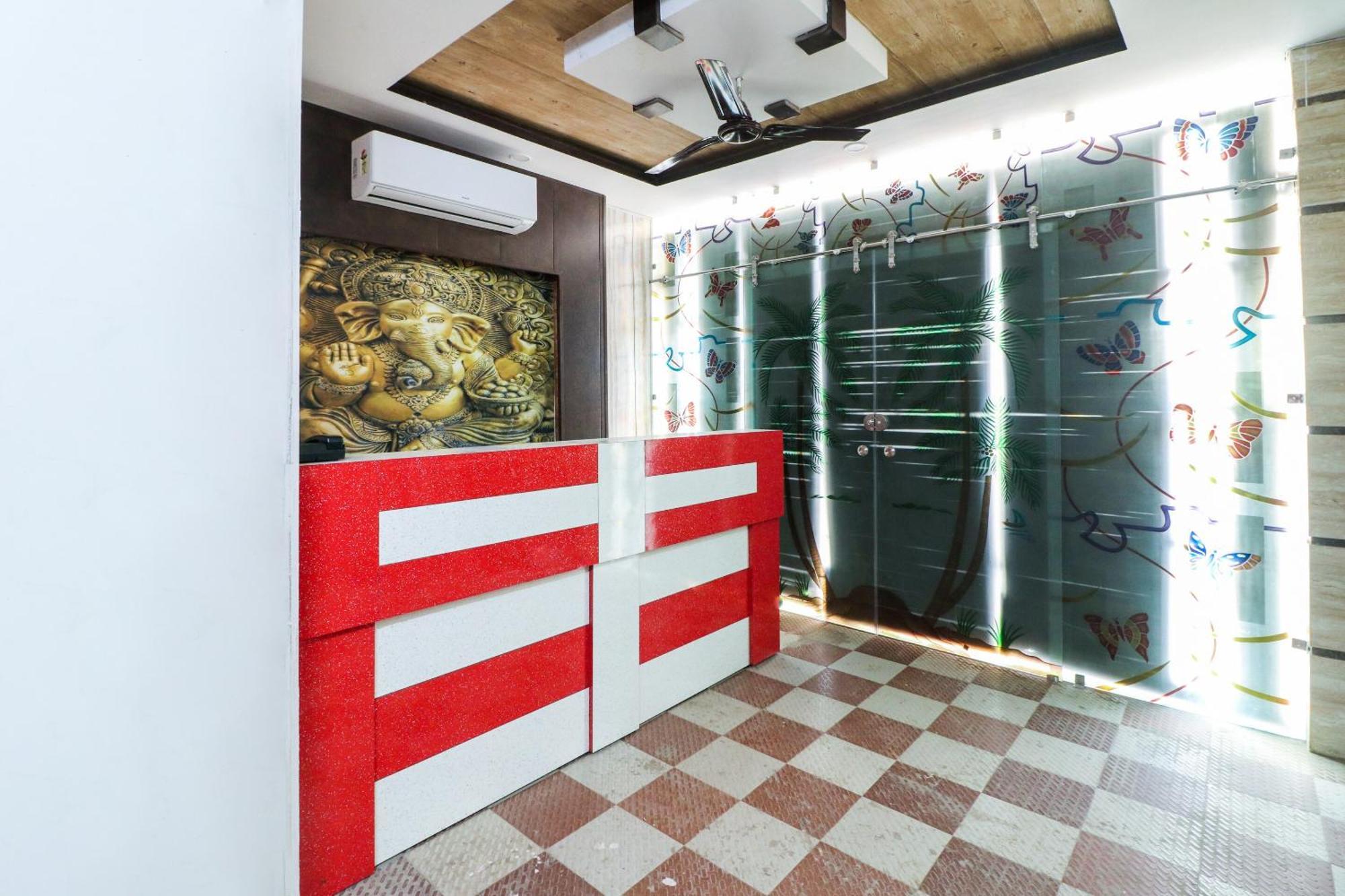 Hotel O Rodstar Chinhat Extérieur photo