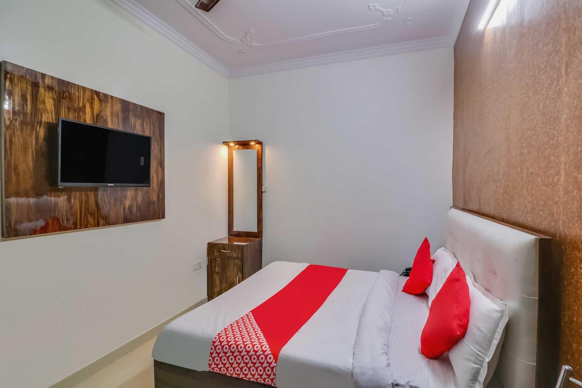 Hotel O Rodstar Chinhat Extérieur photo