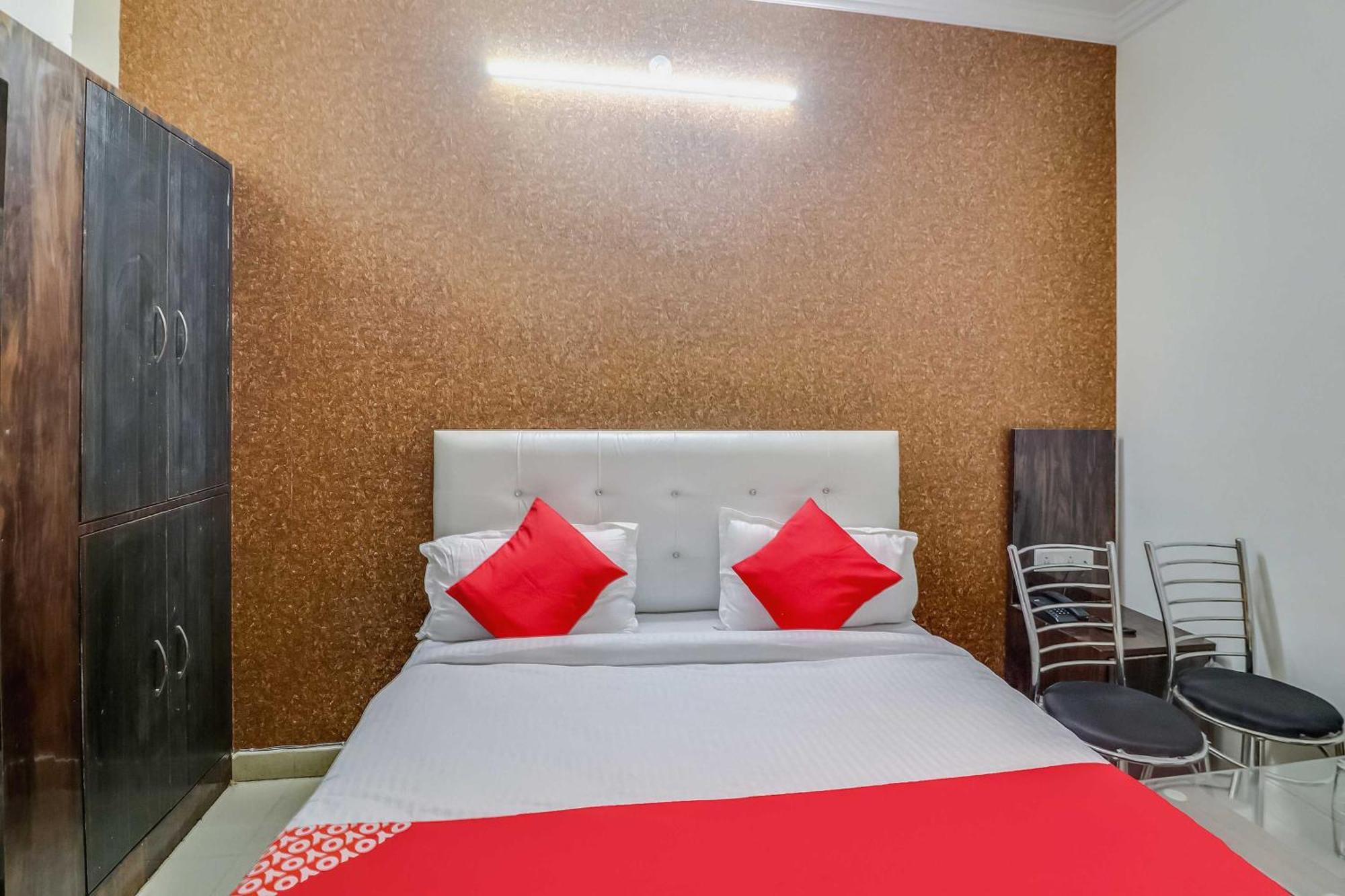 Hotel O Rodstar Chinhat Extérieur photo